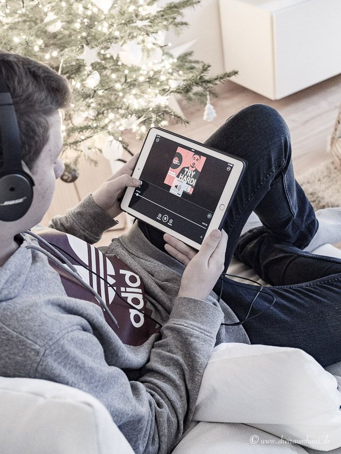 Ein langersehntes Weihnachtsgeschenk und BookBeat für die Ohren...Hörbuch Streaming per App!