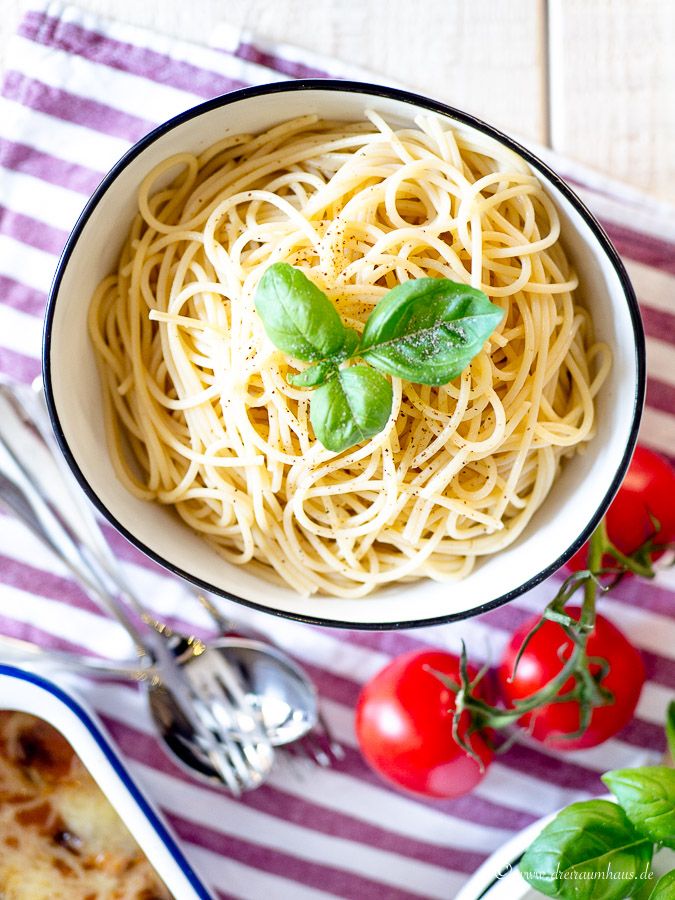 Rezepte die glÃ¼cklich machen: Spaghetti mit leckersten HackbÃ¤llchen!