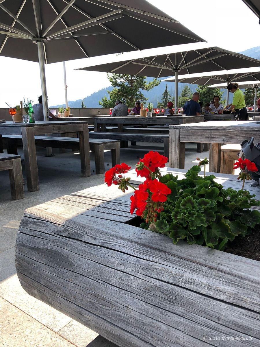 Die Schweiz und warum ich jederzeit nach Flims zurÃ¼ckkehren wÃ¼rde...eine Auszeit in der Sardona, am Caumasee und im Hotel Adula!